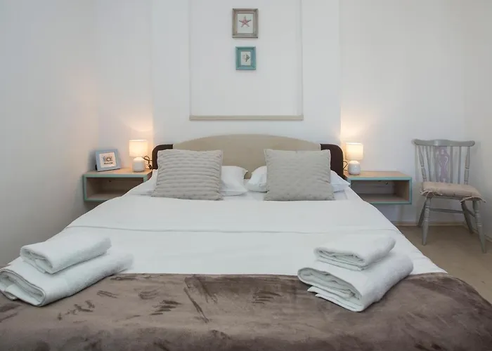 Town Place Apartman *